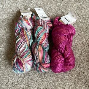 Buttercream Luxe Craft Wool Blend New! Cool twisted colors with slight shine!